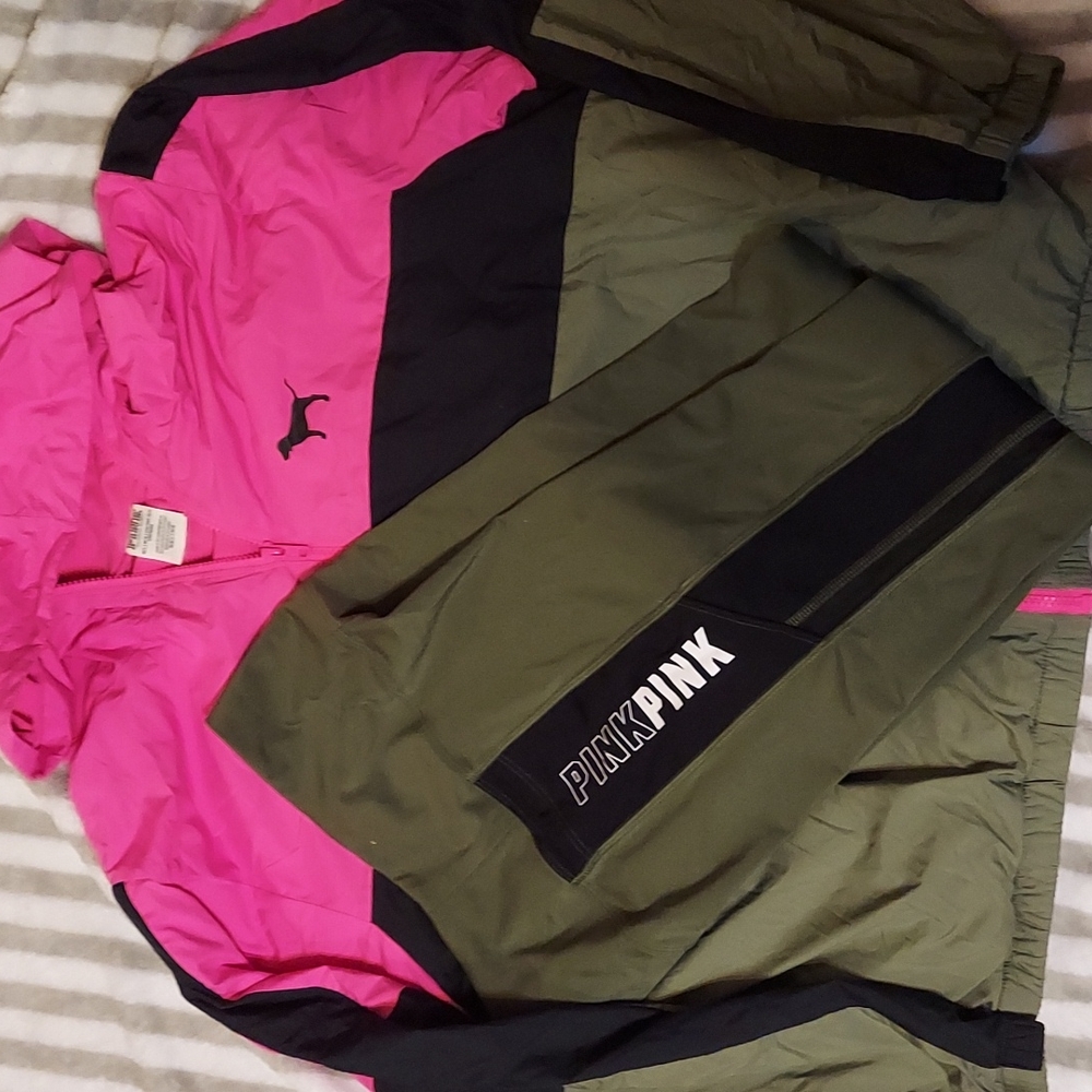Pink set - Picture 2 of 3
